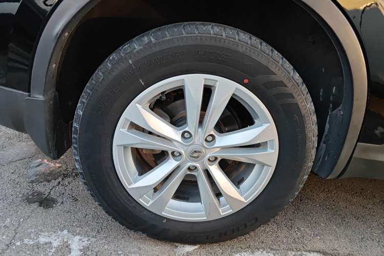 Used Renault Koleos 2018 2.0L Two-Wheel-Drive Luxury Edition Right Rear Wheel Hub