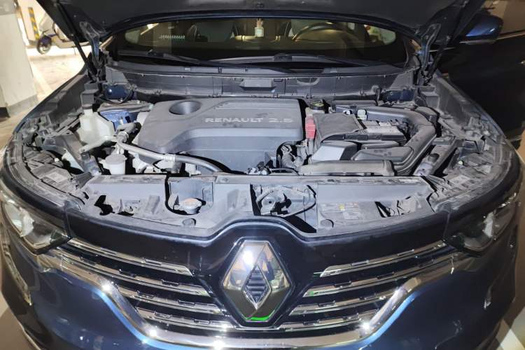 Used Renault Koleos 2018 2.5L Two-Wheel Drive Prestige Edition Engine Bay