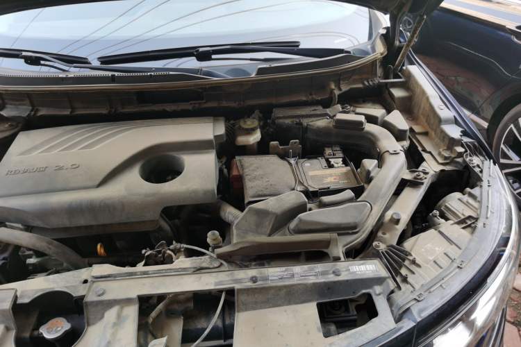 Used Renault Koleos 2018 2.0L Two-Wheel-Drive Luxury Edition Engine Bay Left