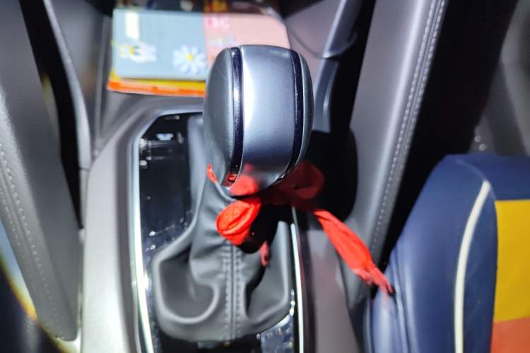 Used Renault Koleos 2018 2.5L Two-Wheel Drive Prestige Edition Gear Lever
