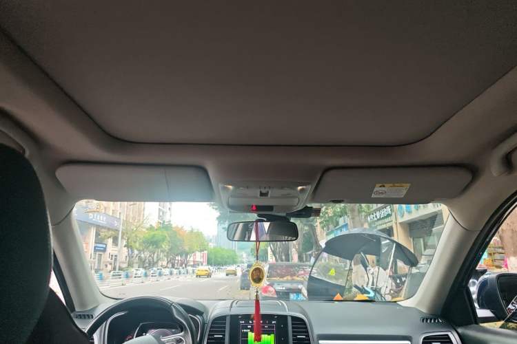 Used Renault Koleos 2018 2.5L Four-Wheel Drive Prestige Edition Headliner