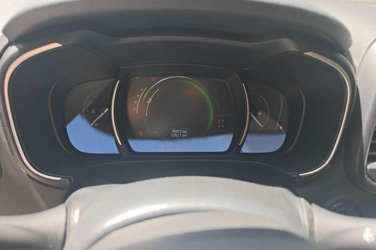 Used Renault Koleos 2018 2.0L Two-Wheel-Drive Luxury Edition Instrument Cluster