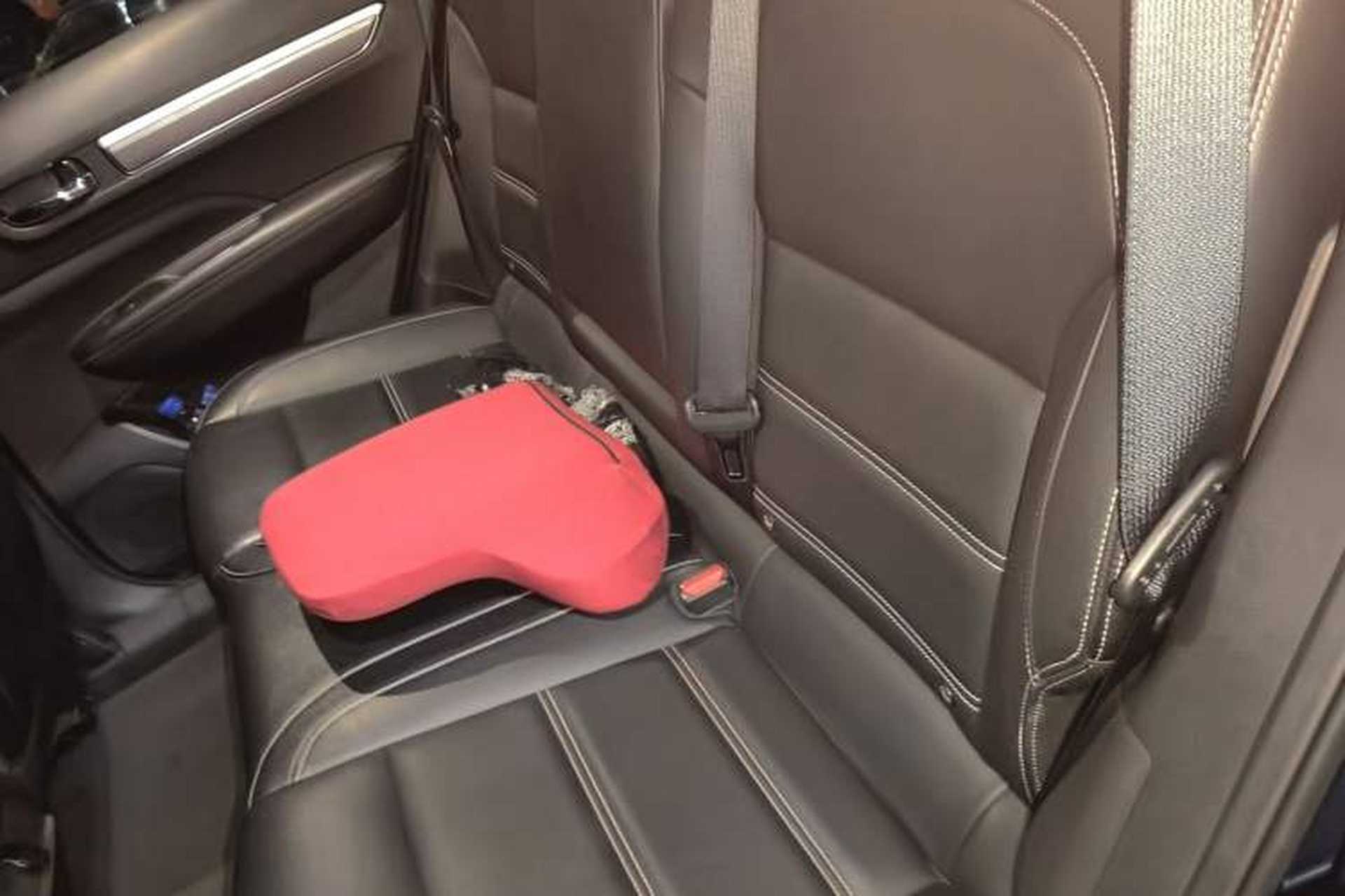 Used Renault Koleos 2018 2.0L Two-Wheel-Drive Luxury Edition Left Rear Seat