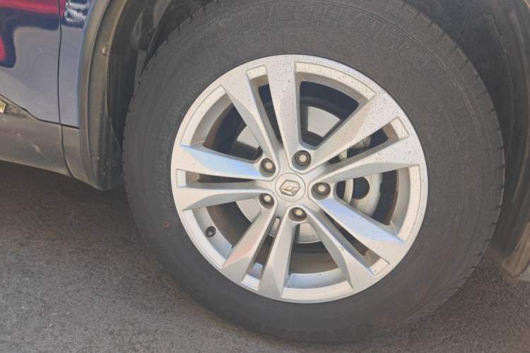 Used Renault Koleos 2018 2.0L Two-Wheel-Drive Luxury Edition Right Front Wheel Hub