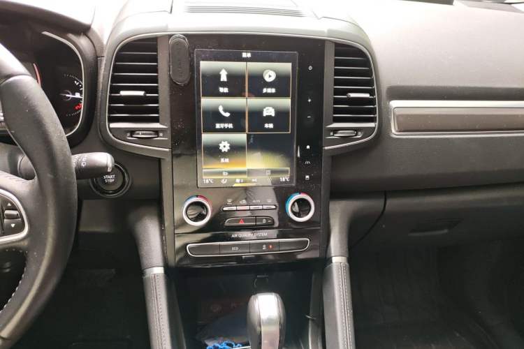 Used Renault Koleos 2018 2.5L Two-Wheel Drive Prestige Edition Audio And AC Panel
