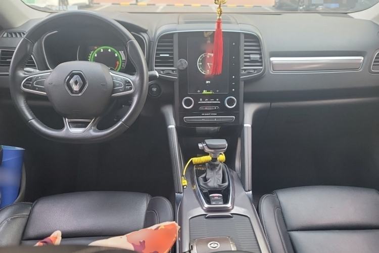 Used Renault Koleos 2018 2.0L Two-Wheel-Drive Luxury Edition Center Console