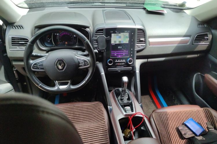 Used Renault Koleos 2018 2.0L Two-Wheel Drive 120th Anniversary Limited Edition Center Console