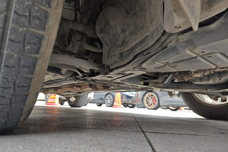 Used Renault Koleos 2018 2.0L Two-Wheel Drive Comfort Edition Chassis Front Right
