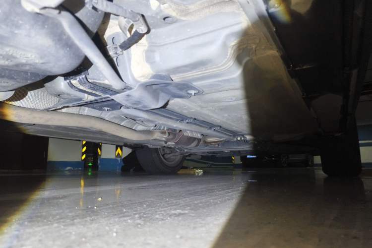Used Renault Koleos 2018 2.0L Two-Wheel Drive Comfort Edition Chassis Rear Right