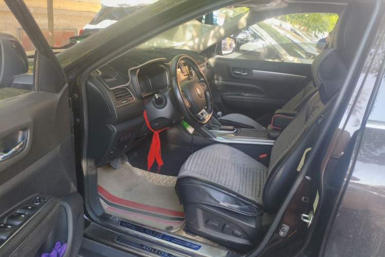 Used Renault Koleos 2018 2.5L Two-Wheel Drive Prestige Edition Driver Seat