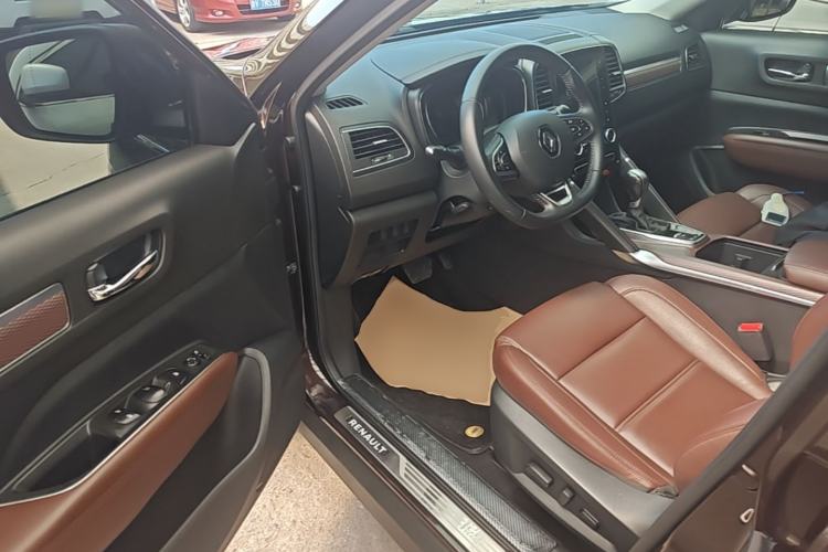 Used Renault Koleos 2018 2.0L Two-Wheel Drive 120th Anniversary Limited Edition Driver Seat