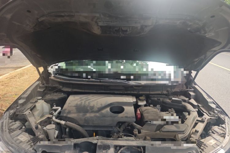 Used Renault Koleos 2018 2.0L Two-Wheel-Drive Luxury Edition Engine Bay