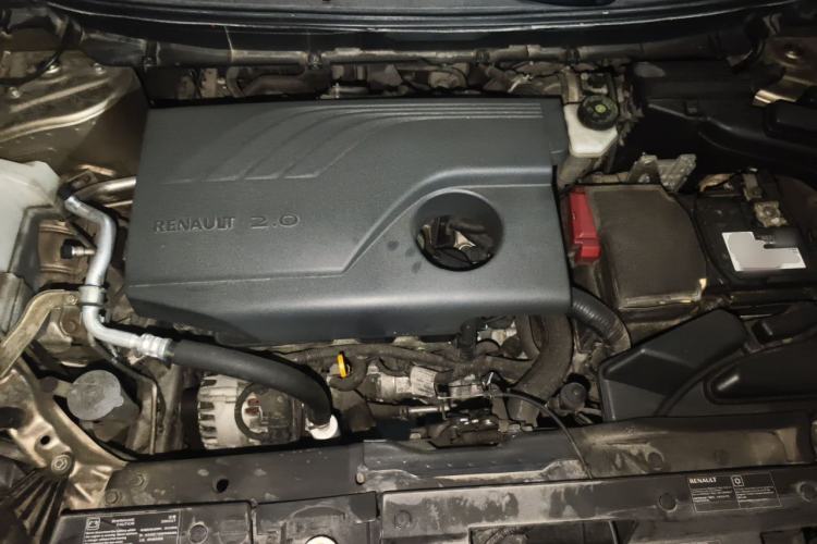 Used Renault Koleos 2018 2.0L Two-Wheel Drive Comfort Edition Engine Bay