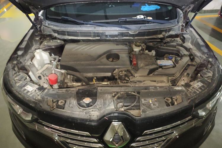 Used Renault Koleos 2018 2.0L Two-Wheel Drive Comfort Edition Engine Bay
