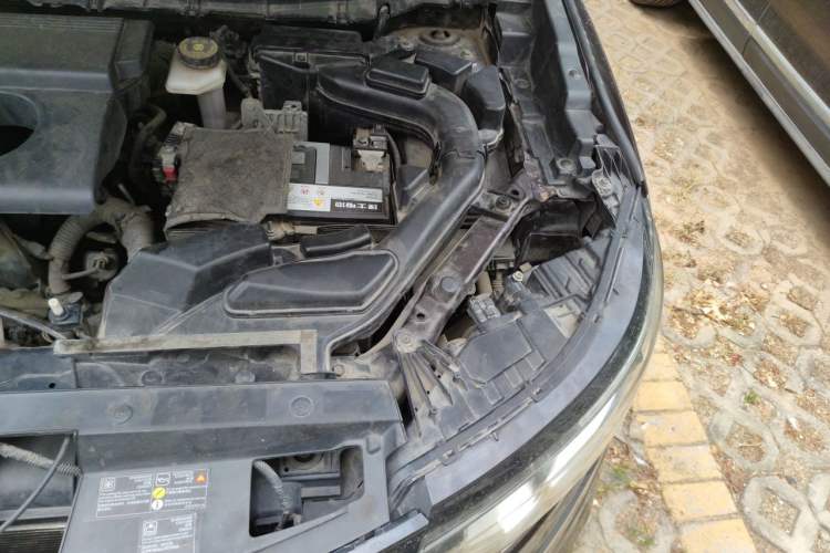 Used Renault Koleos 2018 2.0L Two-Wheel Drive 120th Anniversary Limited Edition Engine Bay Left