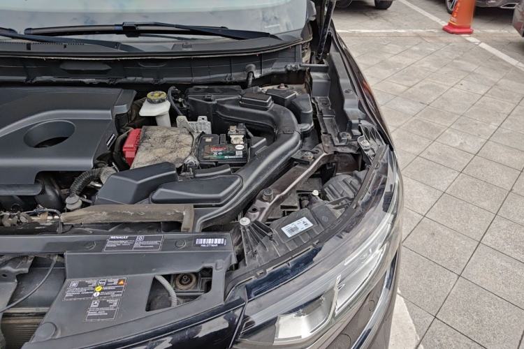 Used Renault Koleos 2018 2.0L Two-Wheel Drive Comfort Edition Engine Bay Left