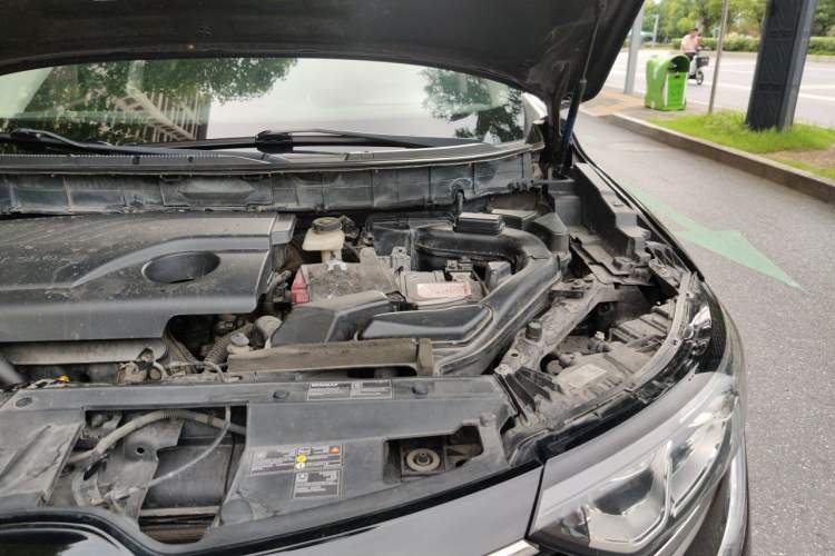 Used Renault Koleos 2018 2.0L Two-Wheel Drive 120th Anniversary Limited Edition Engine Bay Left