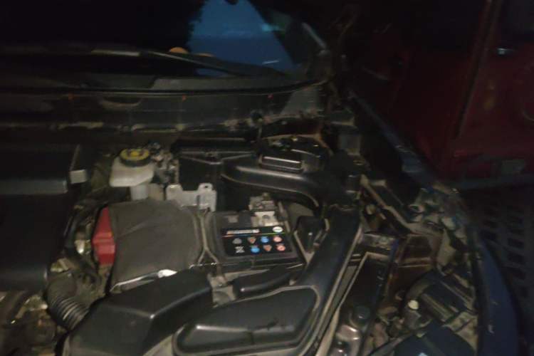 Used Renault Koleos 2018 2.0L Two-Wheel Drive Comfort Edition Engine Bay Left