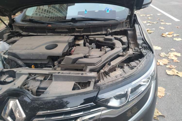 Used Renault Koleos 2018 2.0L Two-Wheel-Drive Luxury Edition Engine Bay Left