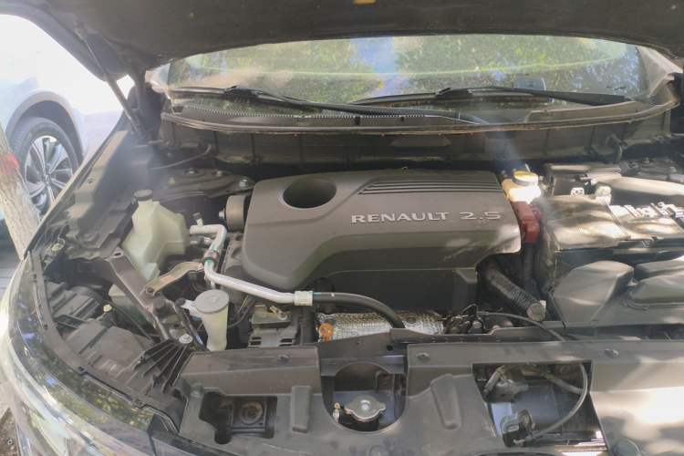 Used Renault Koleos 2018 2.5L Two-Wheel Drive Prestige Edition Engine Bay Right