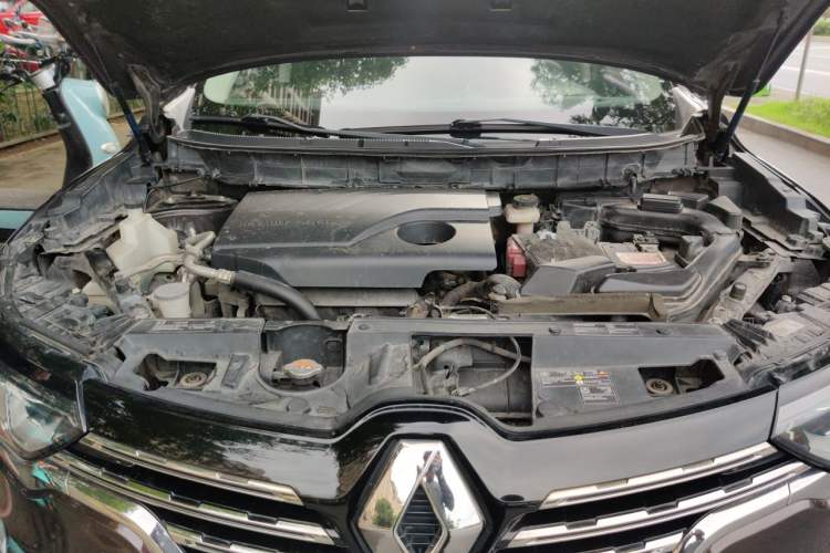 Used Renault Koleos 2018 2.0L Two-Wheel Drive 120th Anniversary Limited Edition Engine Bay