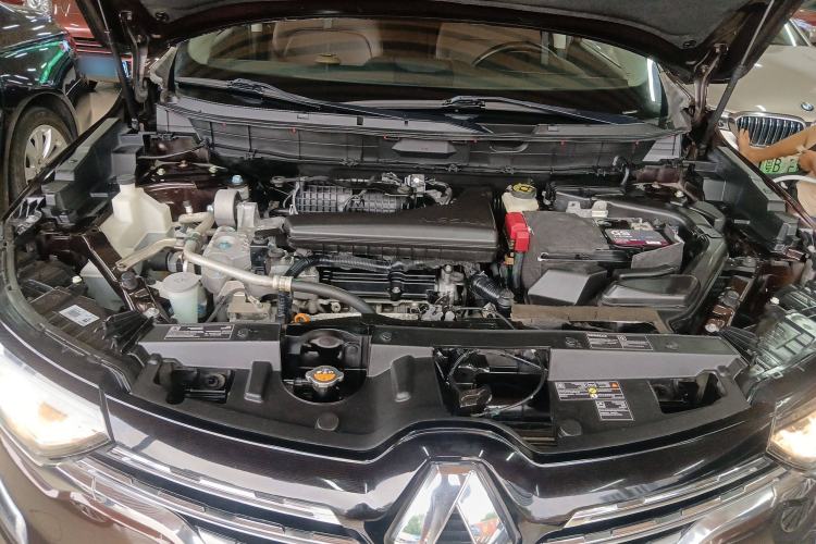 Used Renault Koleos 2018 2.5L Two-Wheel Drive Prestige Edition Engine Bay