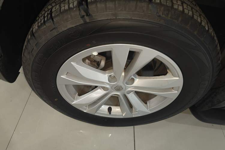 Used Renault Koleos 2018 2.0L Two-Wheel Drive Leading Edition Exterior 4