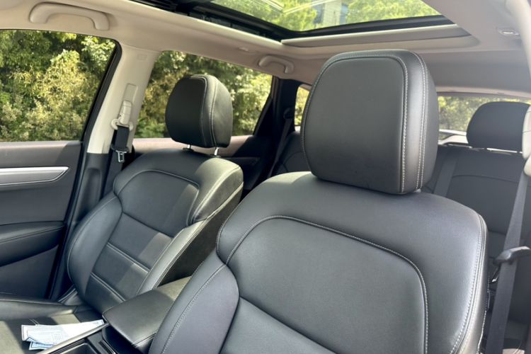 Used Renault Koleos 2018 2.0L Two-Wheel-Drive Luxury Edition Headliner