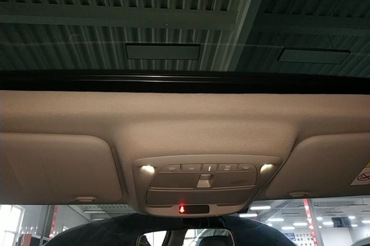 Used Renault Koleos 2018 2.0L Two-Wheel Drive Leading Edition Headliner