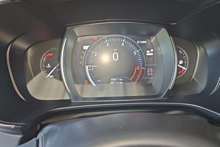 Used Renault Koleos 2018 2.0L Two-Wheel Drive 120th Anniversary Limited Edition Instrument Cluster