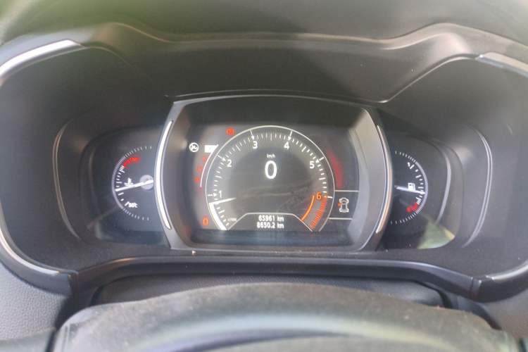 Used Renault Koleos 2018 2.5L Two-Wheel Drive Prestige Edition Instrument Cluster