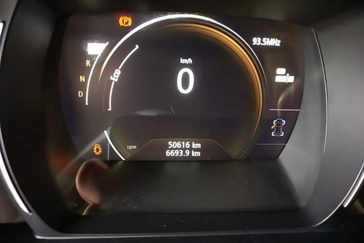 Used Renault Koleos 2018 2.0L Two-Wheel Drive 120th Anniversary Limited Edition Instrument Cluster