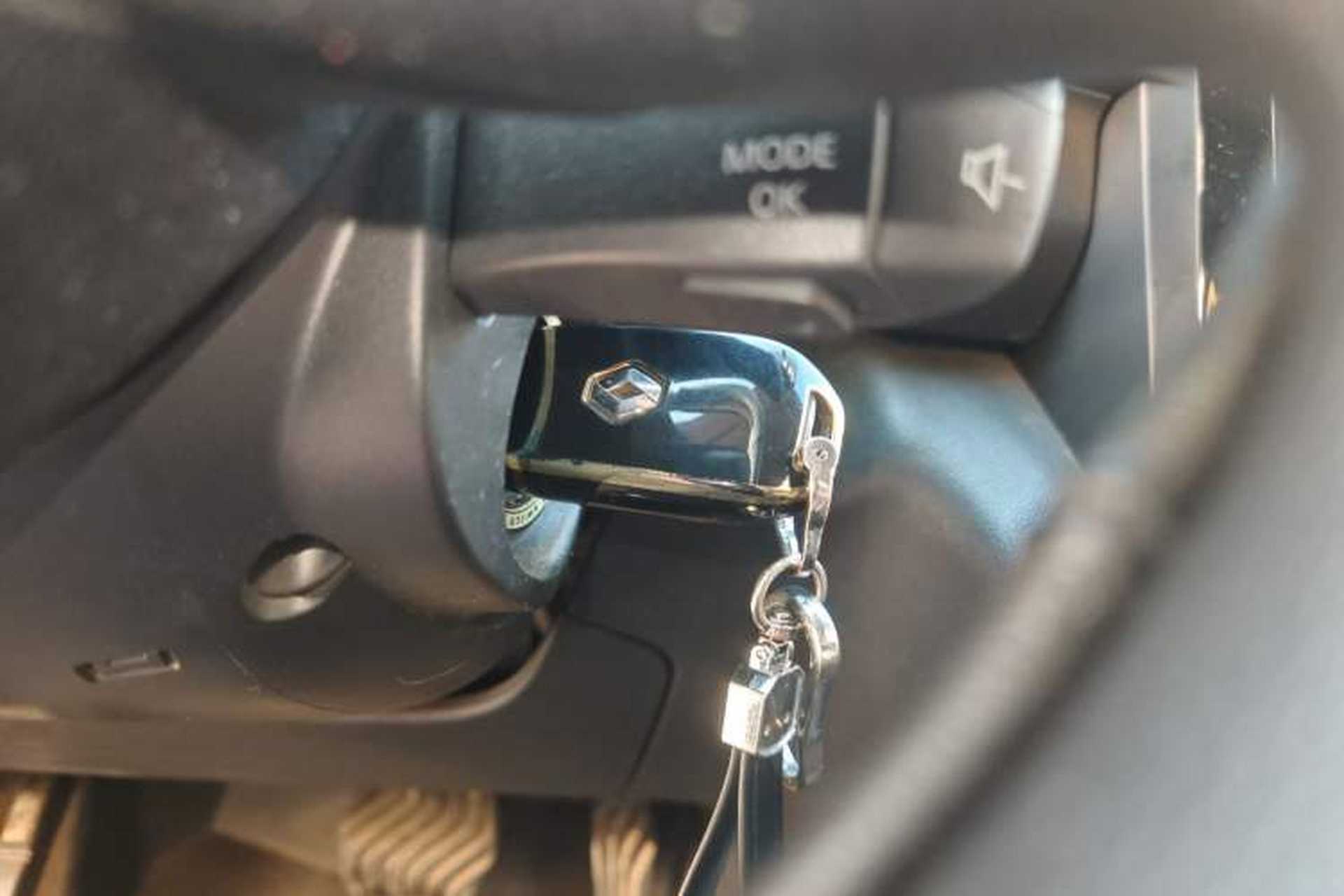 Used Renault Koleos 2018 2.0L Two-Wheel Drive Comfort Edition Interior 1