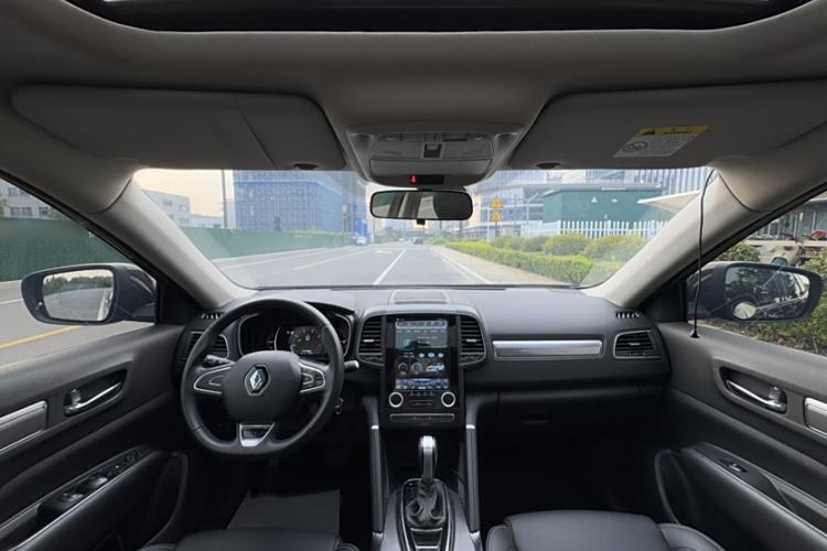 Used Renault Koleos 2018 2.0L Two-Wheel Drive Leading Edition Interior 1
