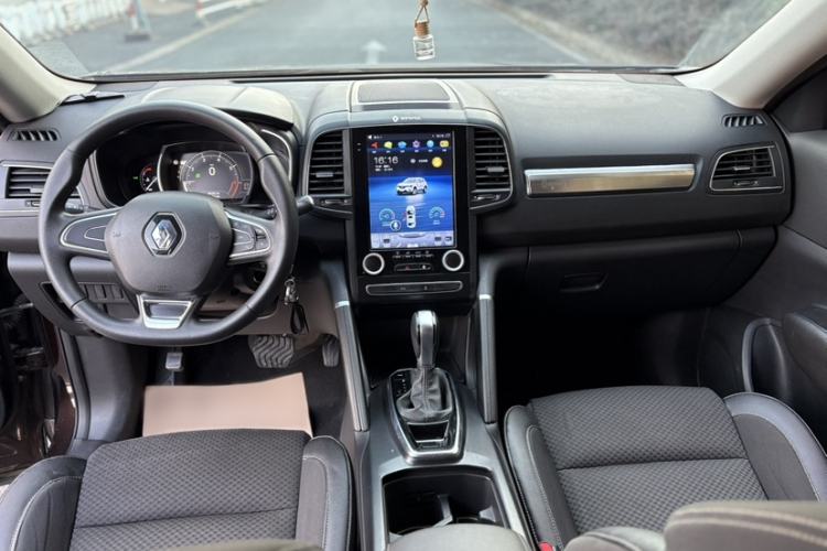 Used Renault Koleos 2018 2.0L Two-Wheel Drive Comfort Edition Interior 3