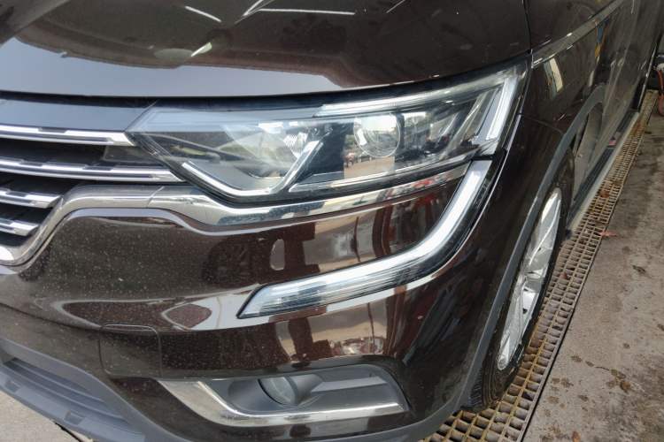 Used Renault Koleos 2018 2.0L Two-Wheel-Drive Luxury Edition Left Front Headlight