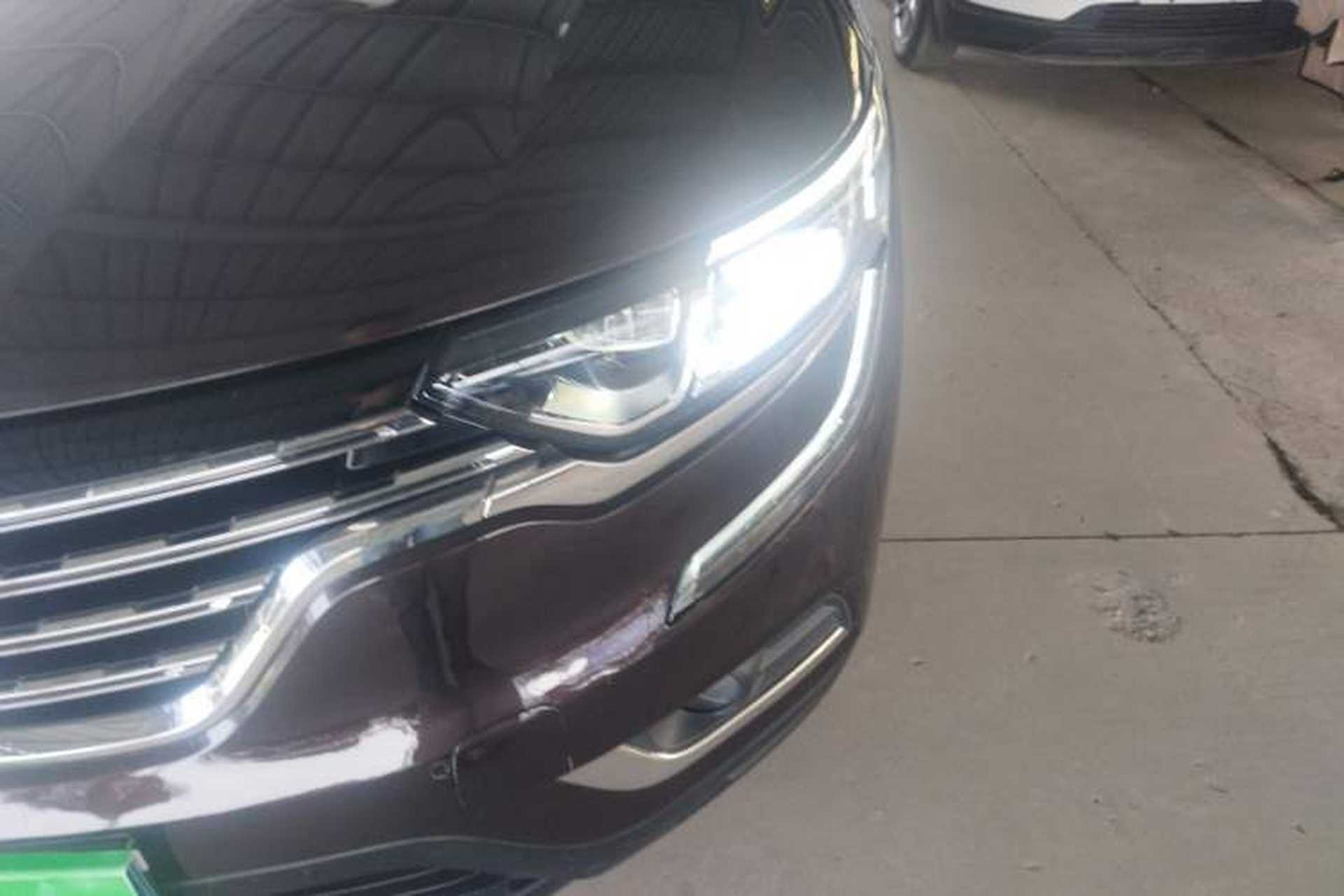 Used Renault Koleos 2018 2.0L Two-Wheel Drive 120th Anniversary Limited Edition Left Front Headlight