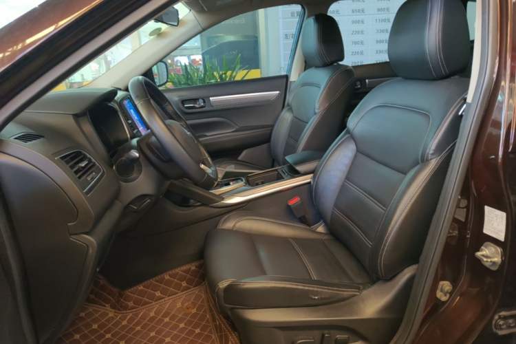 Used Renault Koleos 2018 2.0L Two-Wheel-Drive Luxury Edition Left Front Seat