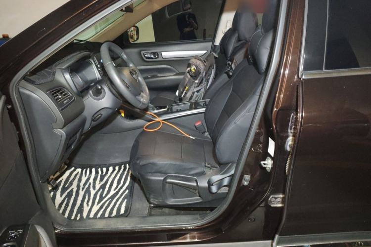 Used Renault Koleos 2018 2.0L Two-Wheel Drive Comfort Edition Left Front Seat