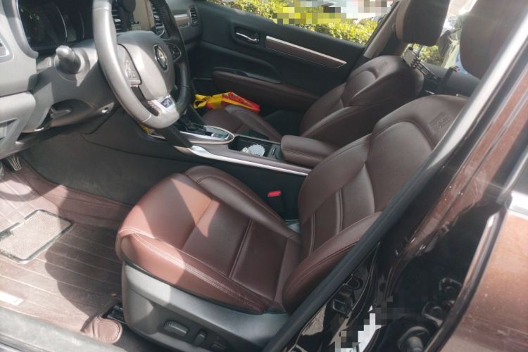 Used Renault Koleos 2018 2.5L Two-Wheel Drive 120th Anniversary Limited Edition Left Front Seat