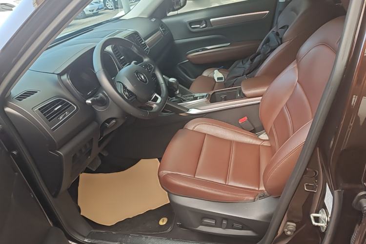 Used Renault Koleos 2018 2.0L Two-Wheel Drive 120th Anniversary Limited Edition Left Front Seat