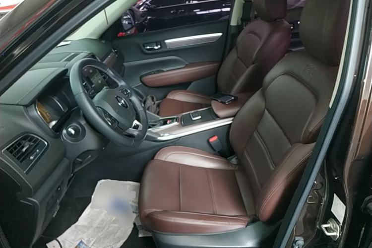 Used Renault Koleos 2018 2.0L Two-Wheel Drive 120th Anniversary Limited Edition Left Front Seat