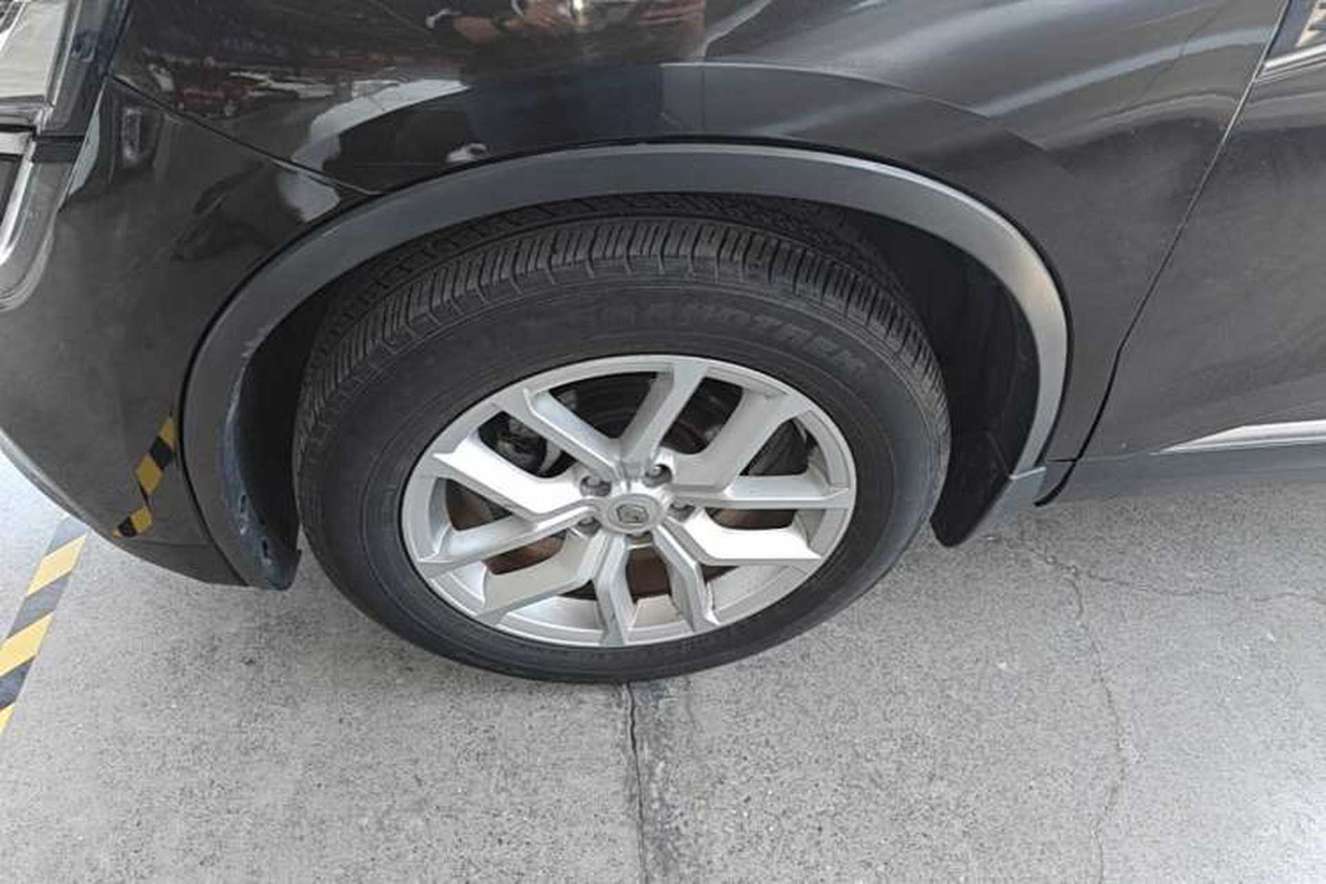 Used Renault Koleos 2018 2.5L Four-Wheel Drive Prestige Edition Left Front Wheel Hub