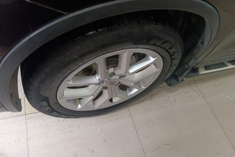 Used Renault Koleos 2018 2.5L Two-Wheel Drive Prestige Edition Left Front Wheel Hub