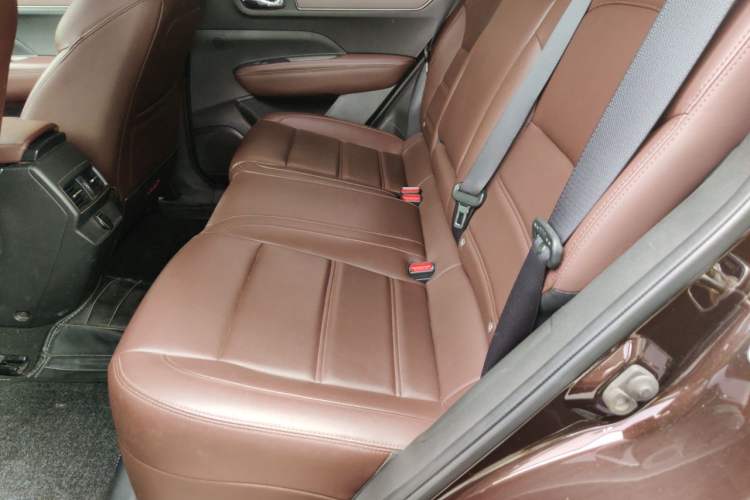 Used Renault Koleos 2018 2.0L Two-Wheel Drive 120th Anniversary Limited Edition Left Rear Seat