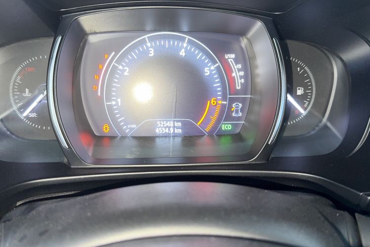 Used Renault Koleos 2018 2.0L Two-Wheel Drive Comfort Edition Odometer Close Up