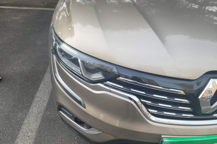Used Renault Koleos 2018 2.0L Two-Wheel-Drive Luxury Edition Right Front Headlight