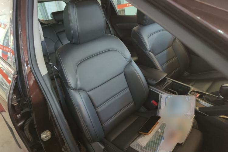 Used Renault Koleos 2018 2.0L Two-Wheel-Drive Luxury Edition Right Front Seat