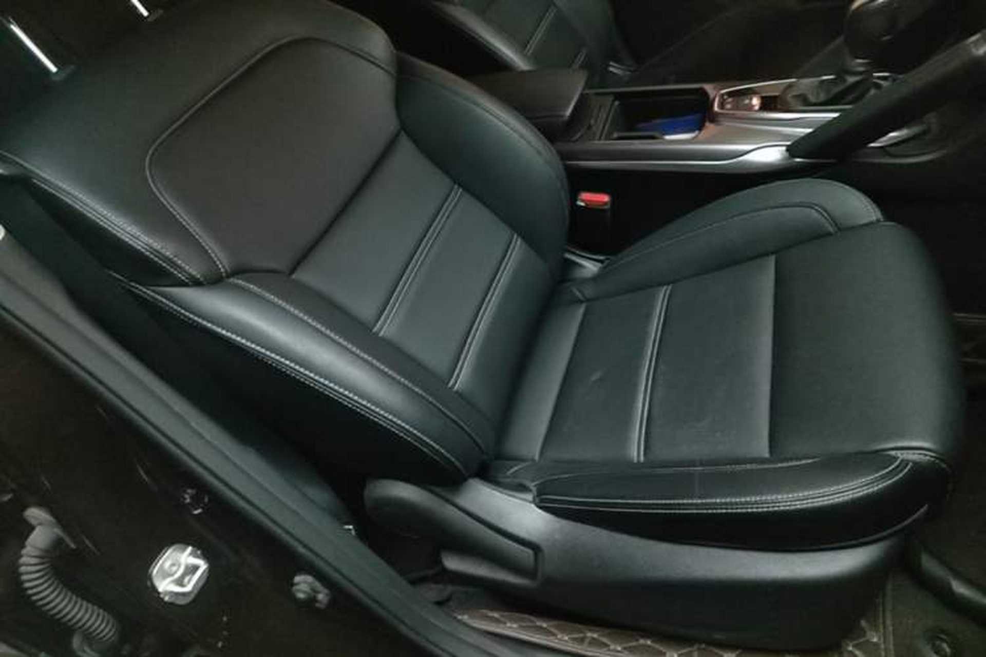 Used Renault Koleos 2018 2.0L Two-Wheel-Drive Luxury Edition Right Front Seat