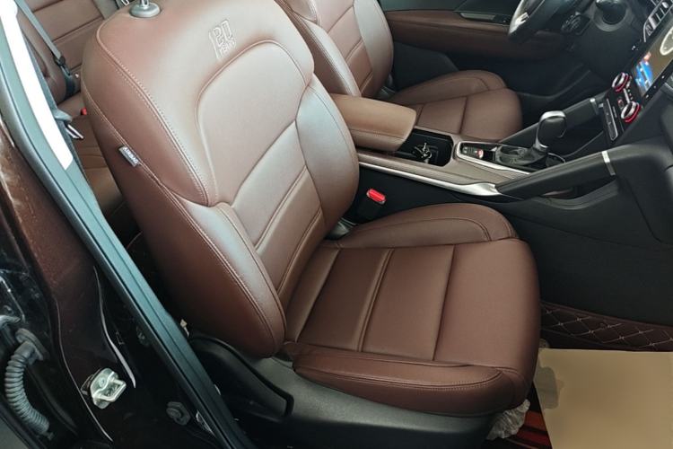 Used Renault Koleos 2018 2.0L Two-Wheel Drive 120th Anniversary Limited Edition Right Front Seat